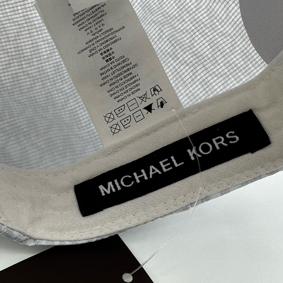 Michael Kors Men's Baseball Hat OS White MK SIG SPORT Performance - Picture 5 of 12